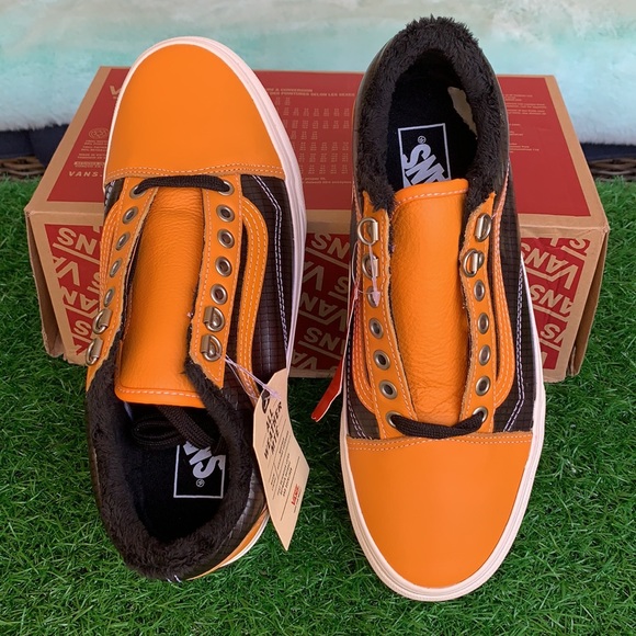 VANS OLD SKOOL MTE APRICOT/BLACK WMNS - Picture 10 of 17